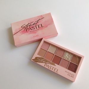 Clio Pro Eyeshadow Palette - 06 Street Pastel